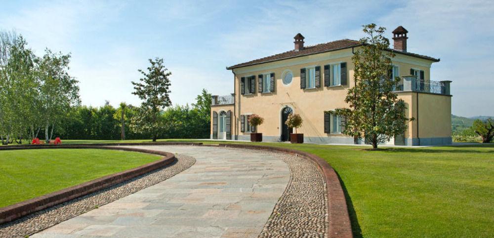 Relais 23 Hotel & Ristorante Castelnuovo Belbo Exterior foto